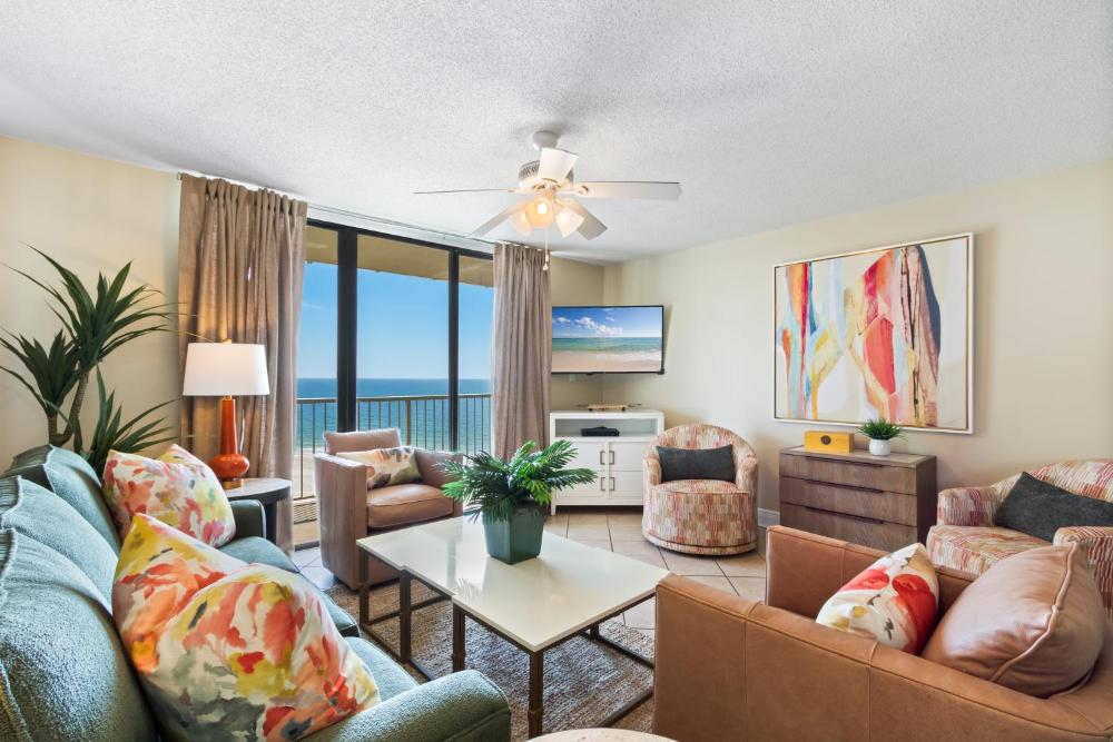 Seaside Beach & Racquet Condos